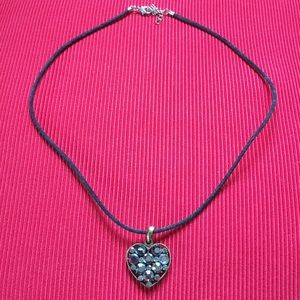 Black rope necklace with rhinestone-heart 18”